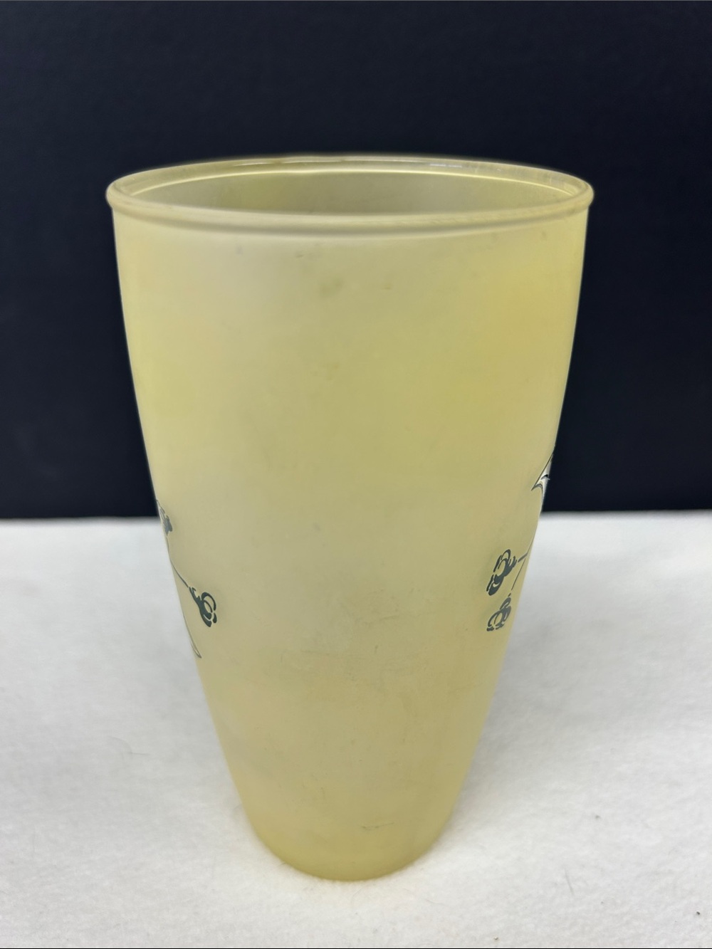 Vintage set of 4 frosted glass “Dogwood Design” 5..5” tumblers by Anchor Hocking - Picture 3 of 16